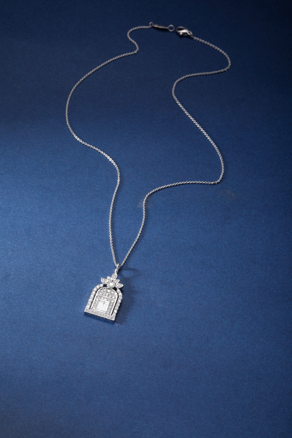 CF26-N002 | Baguette Diamond Pendant | Floral Arch Halo Design